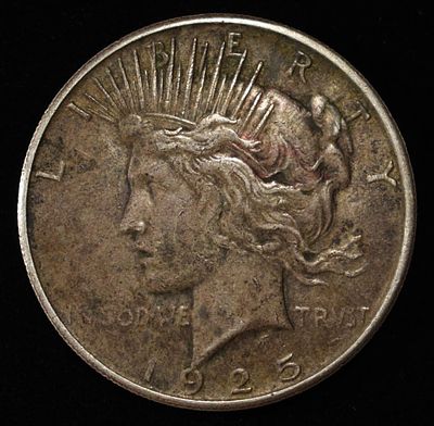 1925-S PEACE DOLLAR. WEEKLY COIN & CURRENCY AUCTIONS ESTIMATE $75 - $100.