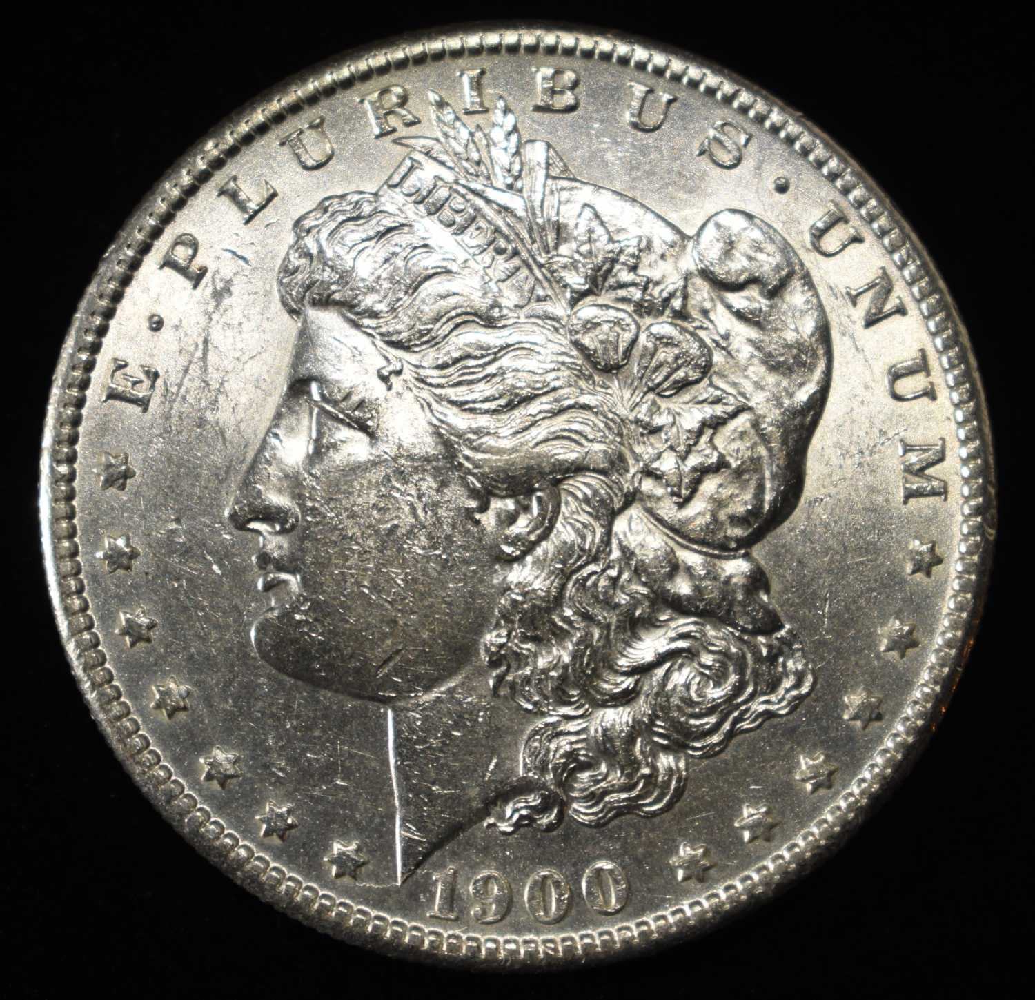 1900-S MORGAN DOLLAR BU