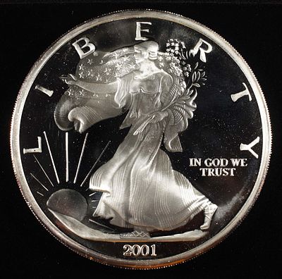 12 OZT 0.999 SILVER ROUND 2001 LIBERTY. WEEKLY COIN & CURRENCY AUCTIONS ESTIMATE $1050 - $1550.