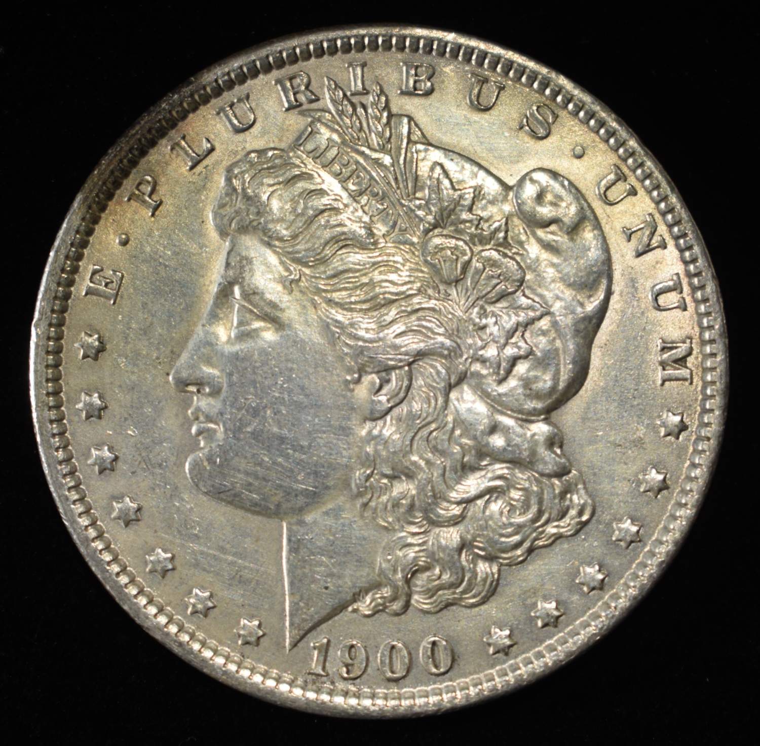 1900 MORGAN DOLLAR