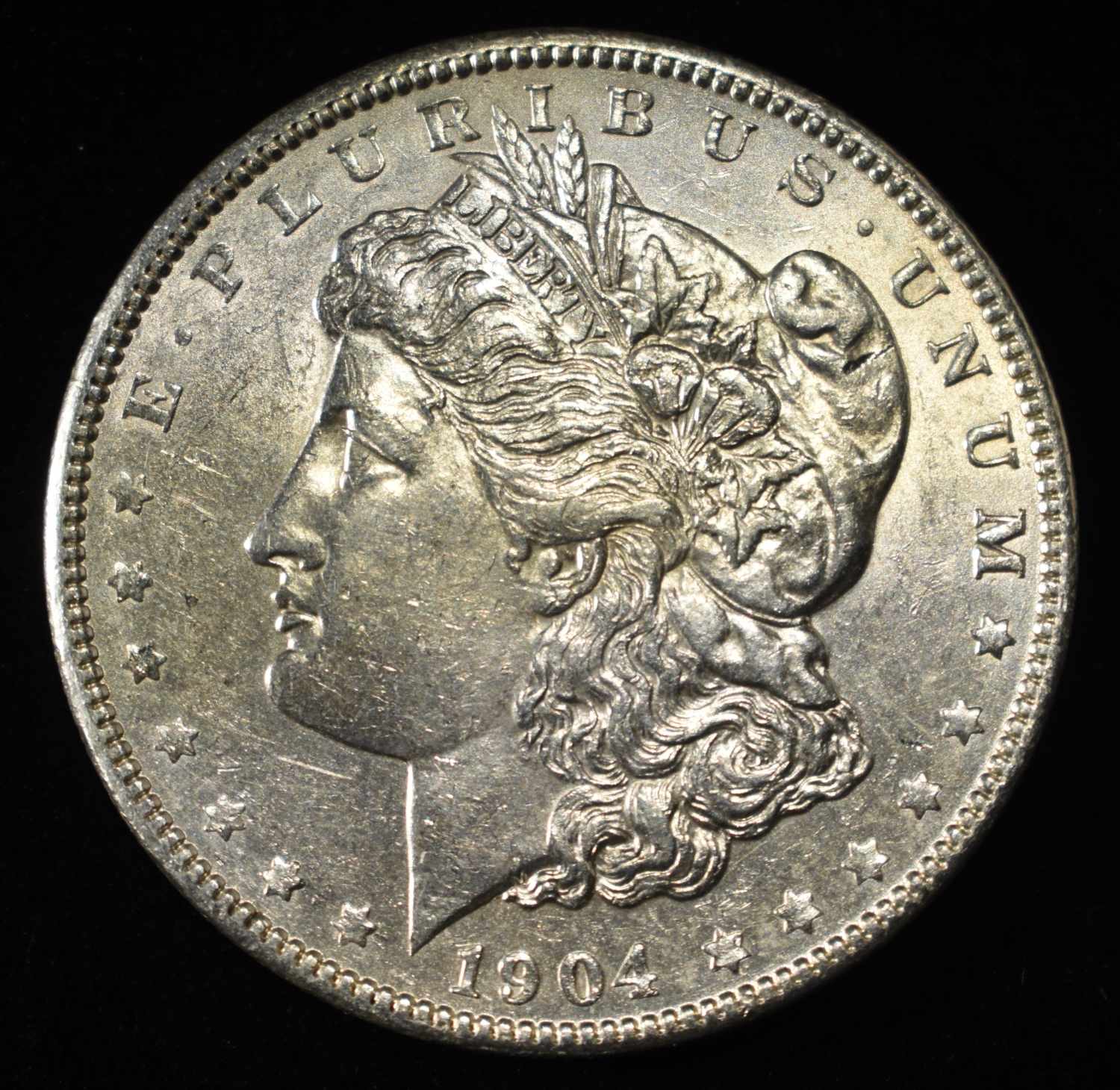1904 MORGAN DOLLAR