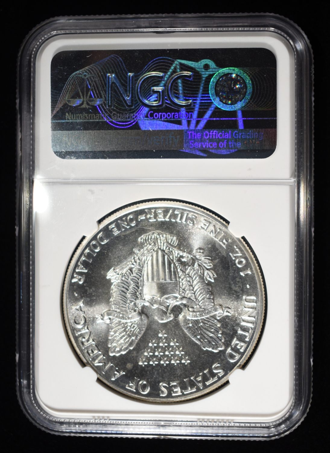 1988 AMERICAN SILVER EAGLE NGC MS69