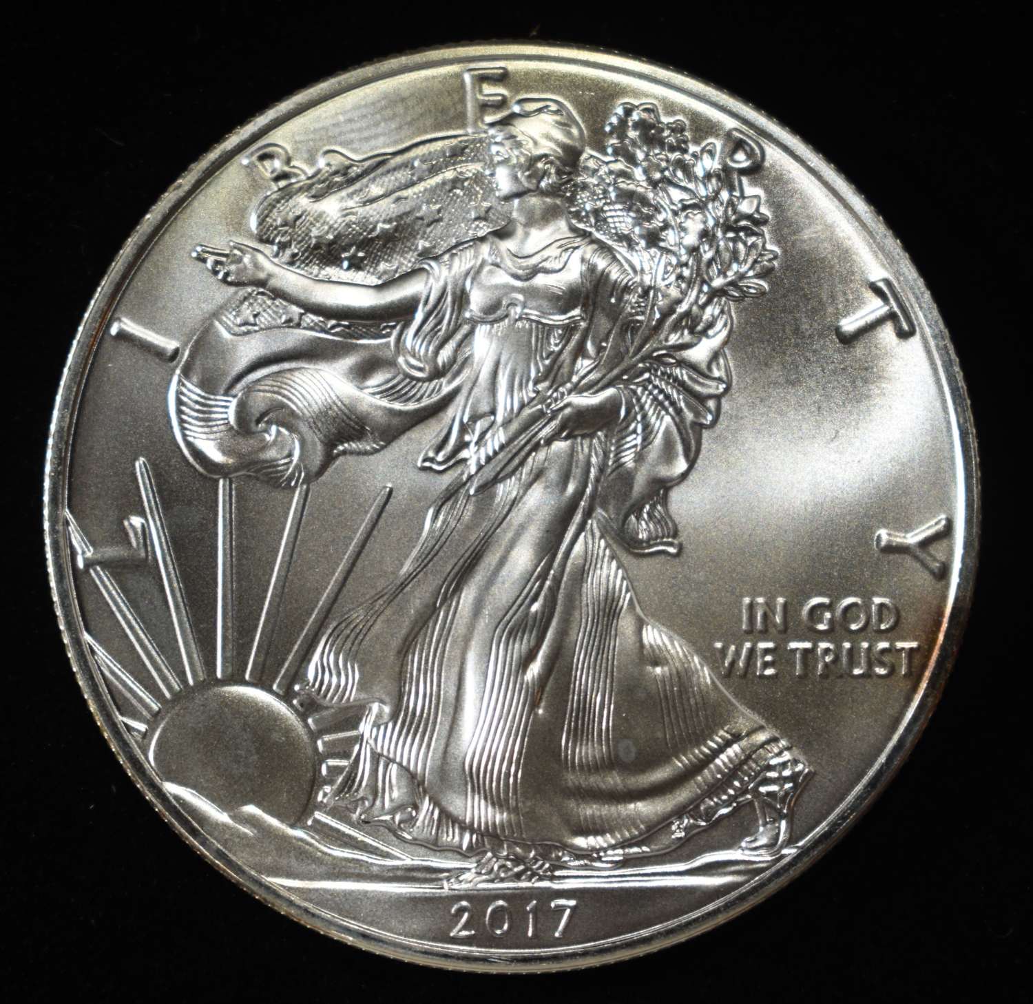 2017 AMERICAN SILVER EAGLE