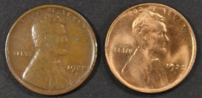 (2) 1922-D LINCOLN CENTS, 1 XF, 1 AU. CHECK OUT OUR UPCOMING AUCTIONS ESTIMATE $100 - $120.