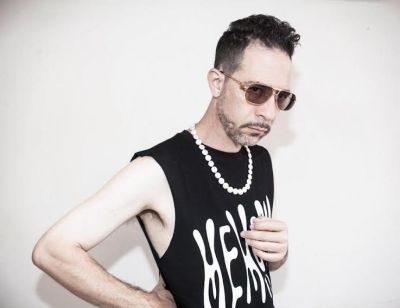 גלעד כהנא - תקליט ויניל חתום של "אפריקה'' במהדורה מוגבלת
. לא חשוב אם אתם מעריצים של הג'ירפות, של 