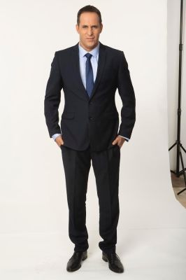 אודי סגל - סיור מודרך במערכת החדשות (עד 20 משתתפים). חלמתם לראות את מאחורי הקלעים של עולם החדשות? 