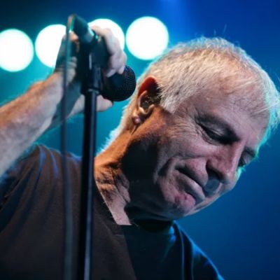 דני בסן - פסל
. פסל מיוחד שיצר הזמר, לשעבר סולן "תיסלם", דני בסן 
קונים חלום - מגשימים חלום לילד - 