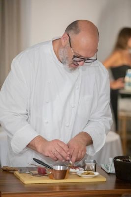 מושיק רוט - מפגש חד פעמי עם השף . יש הרבה שפים בישראל - אבל מעטים מהם מוערכים ואהובים כמו השף מושיק 