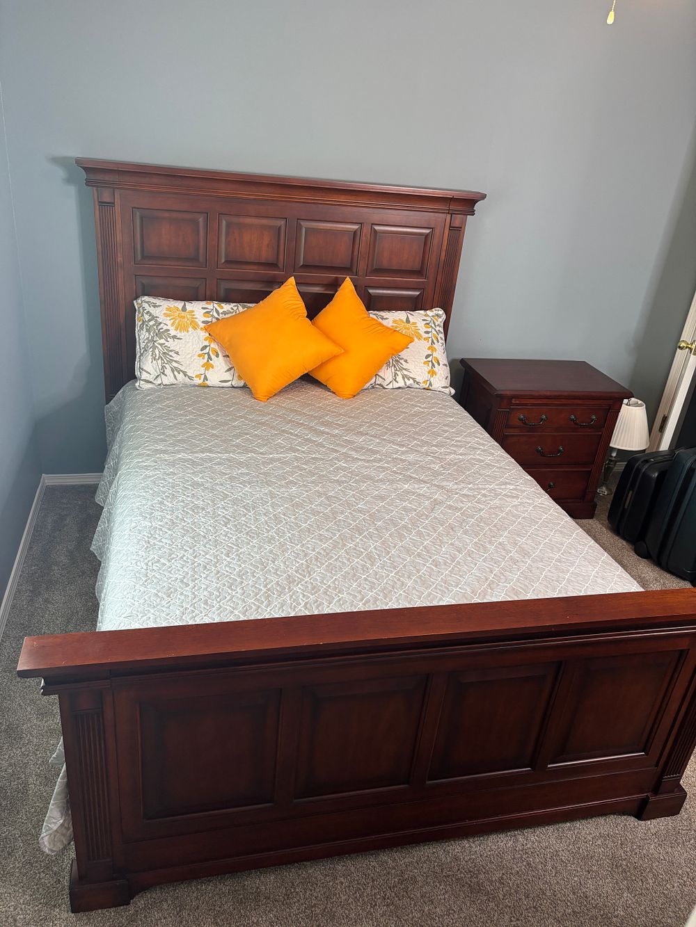 Sims Family Auctions | Thornton Online Estate Auction