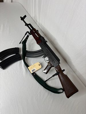 ROMAK 991. 7.62x39, 3 mags