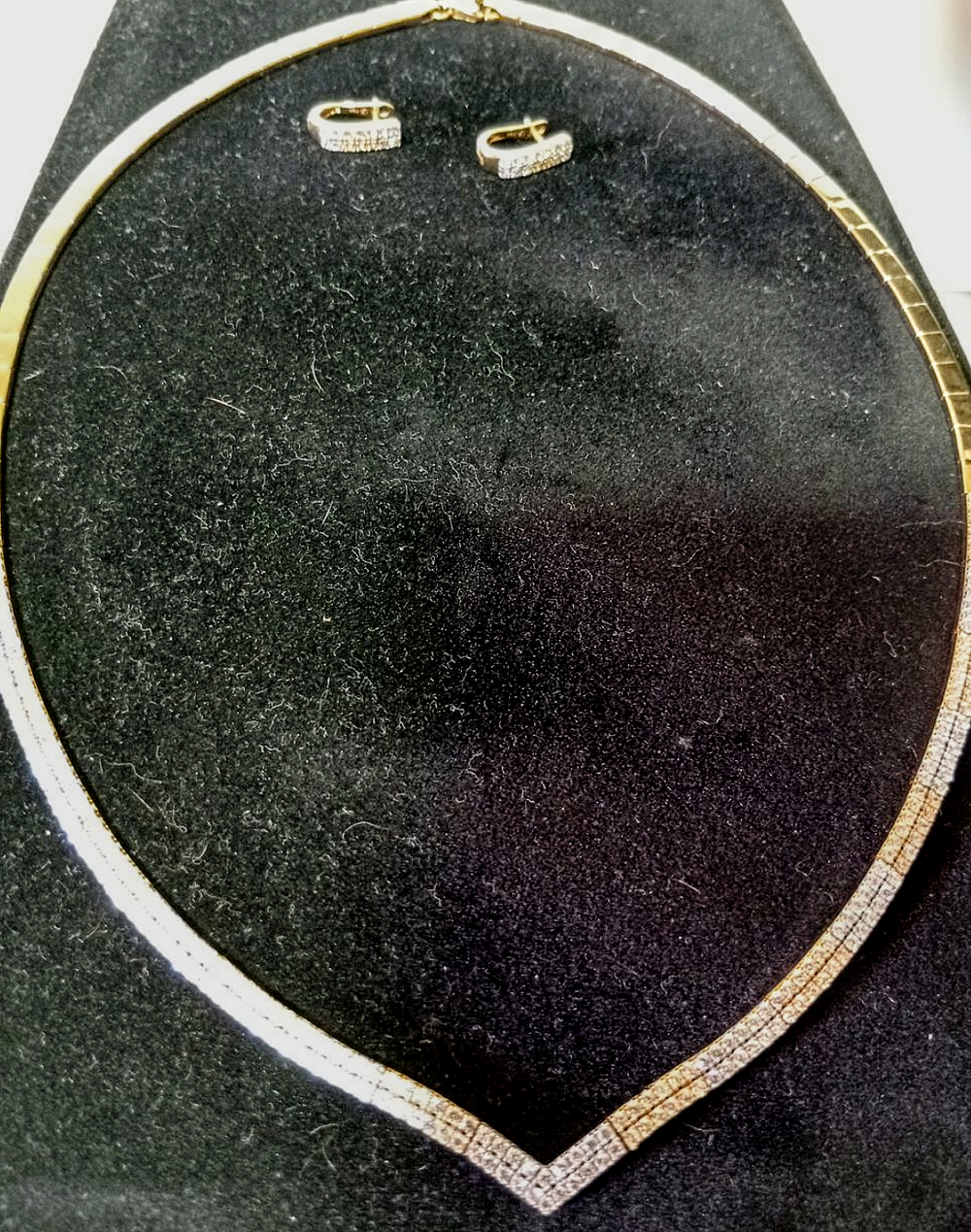 שרשרת + עגילים זהב 18k חדש לגמרי עם שיבוץ אבני זרקוניה יפיפיה חתום משקל 22.3 גר' קוטר שרשרת 16 