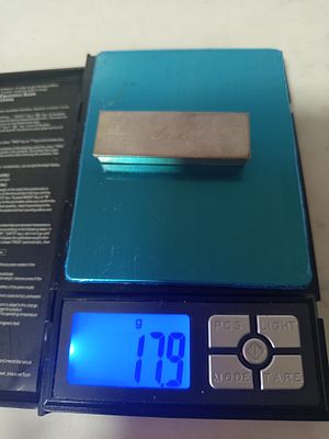 קופסת קרלה או לתרופות כסף. קופסת הרחה או לתרופות כסף 800 חתום 
משקל 17 נקודה תשע גרם 
אורך רוחב 