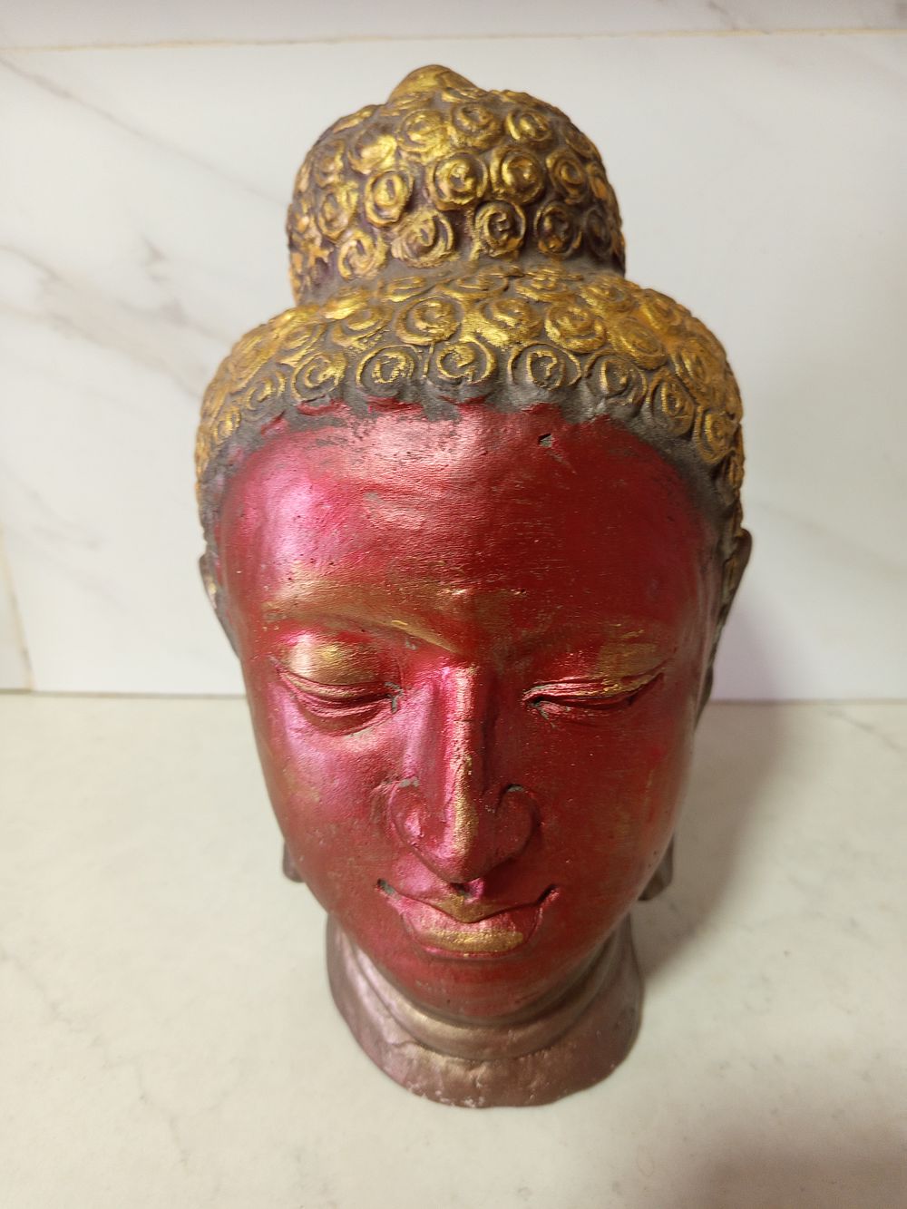 פסל דמות אדם כבד מסיבי 
גובה 29 ס''מ רוחב 18 ס''מ