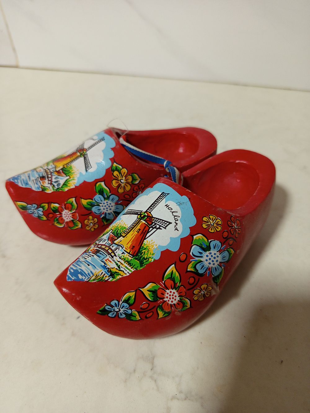 כפכפים מעץ מושלמים עבודת יד מעץ יפה. 14 ס''מ