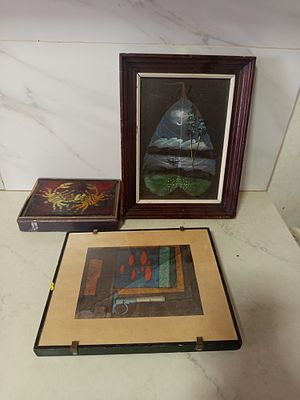 שלוש תמונות