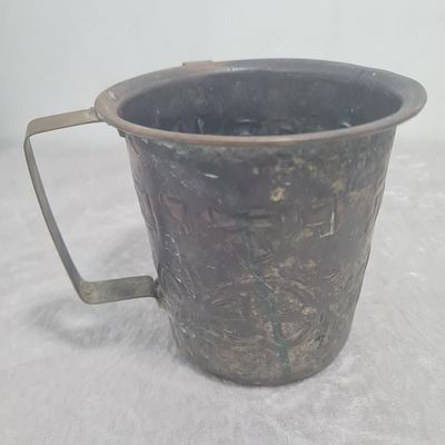 נטלה ישנה עשויה נחושת 
גובה 11 ס"מ 
קוטר 12 ס"מ