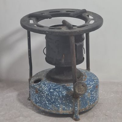 פתיליה ציפוי אמאייל כחול, רגל אחת לא מקורית, בלאי, AS IS 
גובה כ 23 ס"מ