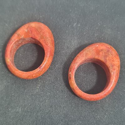 2 טבעות אבן טבעית - קורל