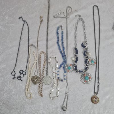 לוט 10 שרשראות שונות מצבים שונים