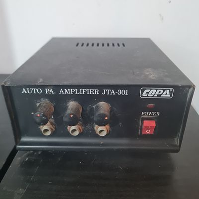 מגבר איכותי של פעם, חיצונית נראה טוב, מנורה נדלקת בחיבור לחשמל אך לא נבדקה תקינות 
נמכר במצבו 