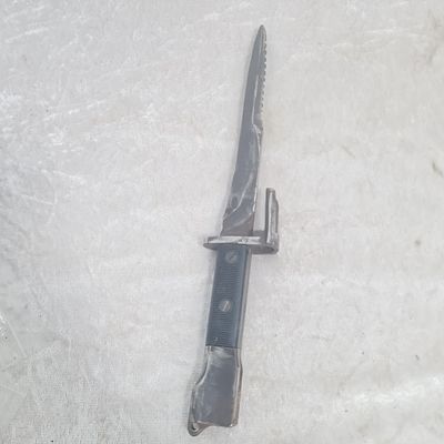 כידון ביונט ישן מאד, בלאי סימני שימוש וזמן, נמכר AS IS 
אורך כ - 30 ס"מ