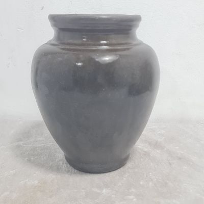 אגרטל נחושת 
גובה כ 17 ס"מ