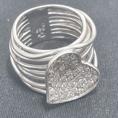 טבעת כסף גדולה (חוסר אבן אחת), חתומה 925 
משקל כ 10 גרם