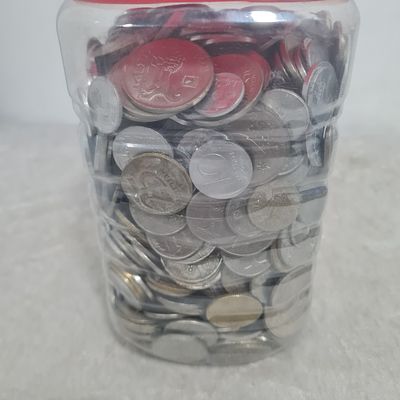 כ 5 ק"ג מטבעות ישראל ישנים 
מפאת משקלו, הקונה מתחייב לאיסוף עצמי ו לשלם כדרישת חברת המשלוחים