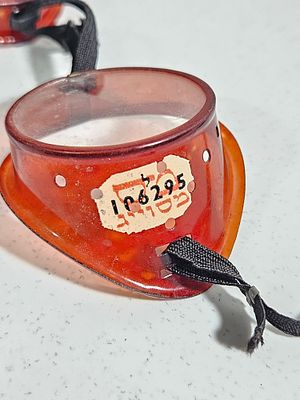 משקפי הגנה וינטג' עם בול נדיר : מס מסוייג
