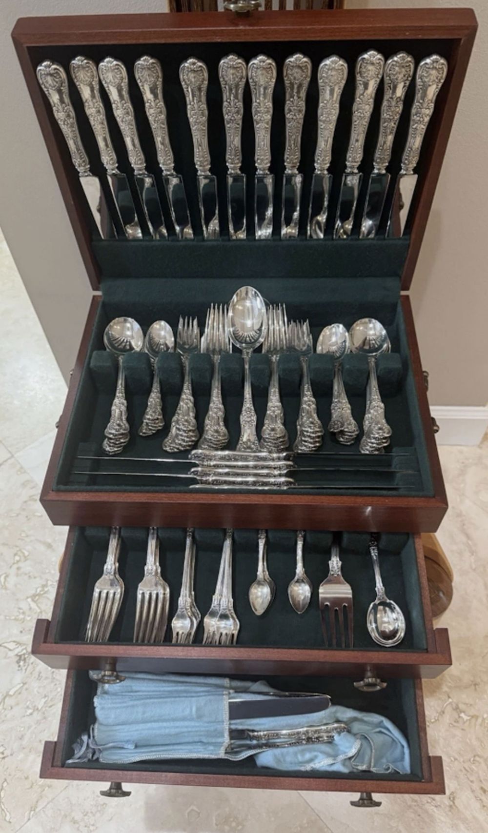 SJ Auctioneers | Black Americana Collectibles Decor Silverware