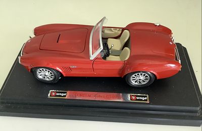 Burago - Burago Die Cas Vehicle Ford cobra 427 1965 Measures approx 7 inches long