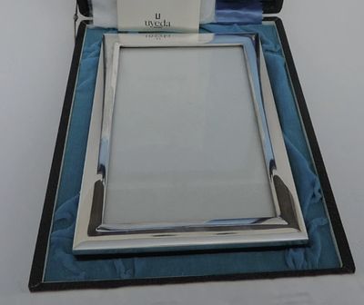 K. - K. UYEDA Sterling Silver 950 Picture Frame With Orig Box. JAPANESE STERLING SILVER 950 