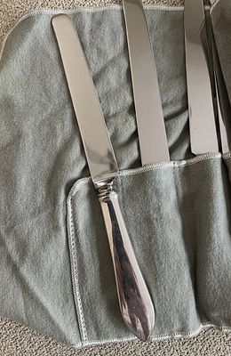 Tiffany & Co Sterling Silver Faneuil Sterling Handle Knives With Pouch. 12 Tiffany & Co Sterling 
