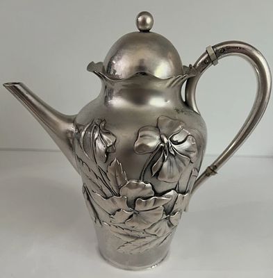 Fab - Fab Art Nouveau Swedish Sterling Silver 830 Pot circa 1897 Iris and Butterflies. Fab Art 
