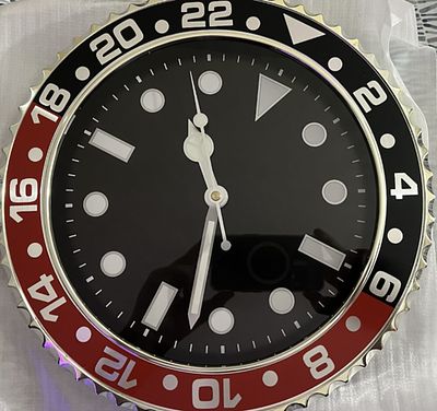 Wall Clock Modern Metal Design GMT-Master II "Pepsi" Style Luminescent Glow in The Dark 