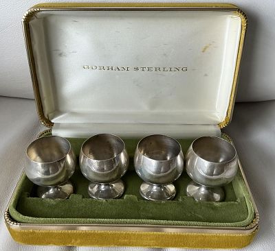 Gorham Sterling Silver set of Cordial Chalice Goblet Shot Cup With Case. Gorham Sterling Silver 