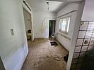 , בית מגורים צמוד קרקע, ראשון לציון, רחוב הפורצים 3, גוש 3945, חלקה 100. תיאור הנכס:
בית מגורים צמוד קרקע ותיק
על קרקע בשטח רשום 
של 535 מ"ר (ע"פ נסח הרישום).
שטח בנוי 103.68 מ"ר
(עפ"י תוכנית היתר בניה מס' 6206)..תמונה - 5