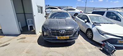יונדאי טוסון מודל 2022. 71,530 ק"מ, יד נוכחית: שנייה, בעלות נוכחית: פרטי. תיבת הילוכים: אוטומטי 