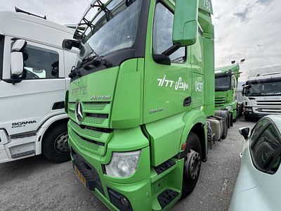 מרצדס אקטרוס מודל 2020. 337,769 ק"מ, יד נוכחית: ראשונה, בעלות נוכחית: חברה. תיבת הילוכים: 