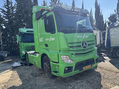 מרצדס אקטרוס מודל 2020. 469,626 ק"מ, יד נוכחית: ראשונה, בעלות נוכחית: חברה. תיבת הילוכים: 