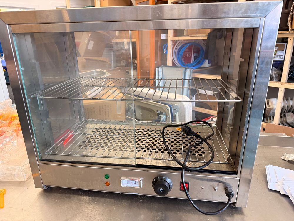 Smoothbyte IT | Auction 02-1 | Catering Clearance