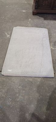 1 x hessian back floor rug 55inch x 39 inch new item