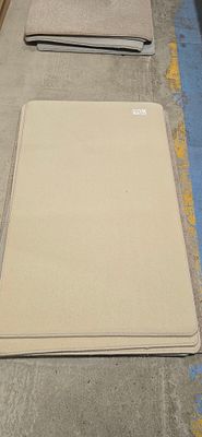 1 x cream beige hessian back floor rug 55inch x 39 inch new item