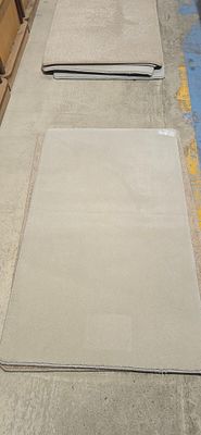 1 xgrey hessian back floor rug 55inch x 39 inch new item