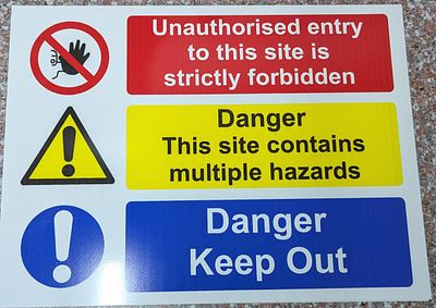 site safety sign 40cm by 30cm