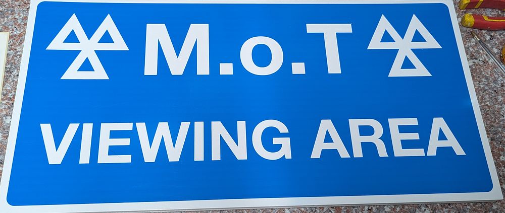 mot viewing area sign 60cm by 30cm