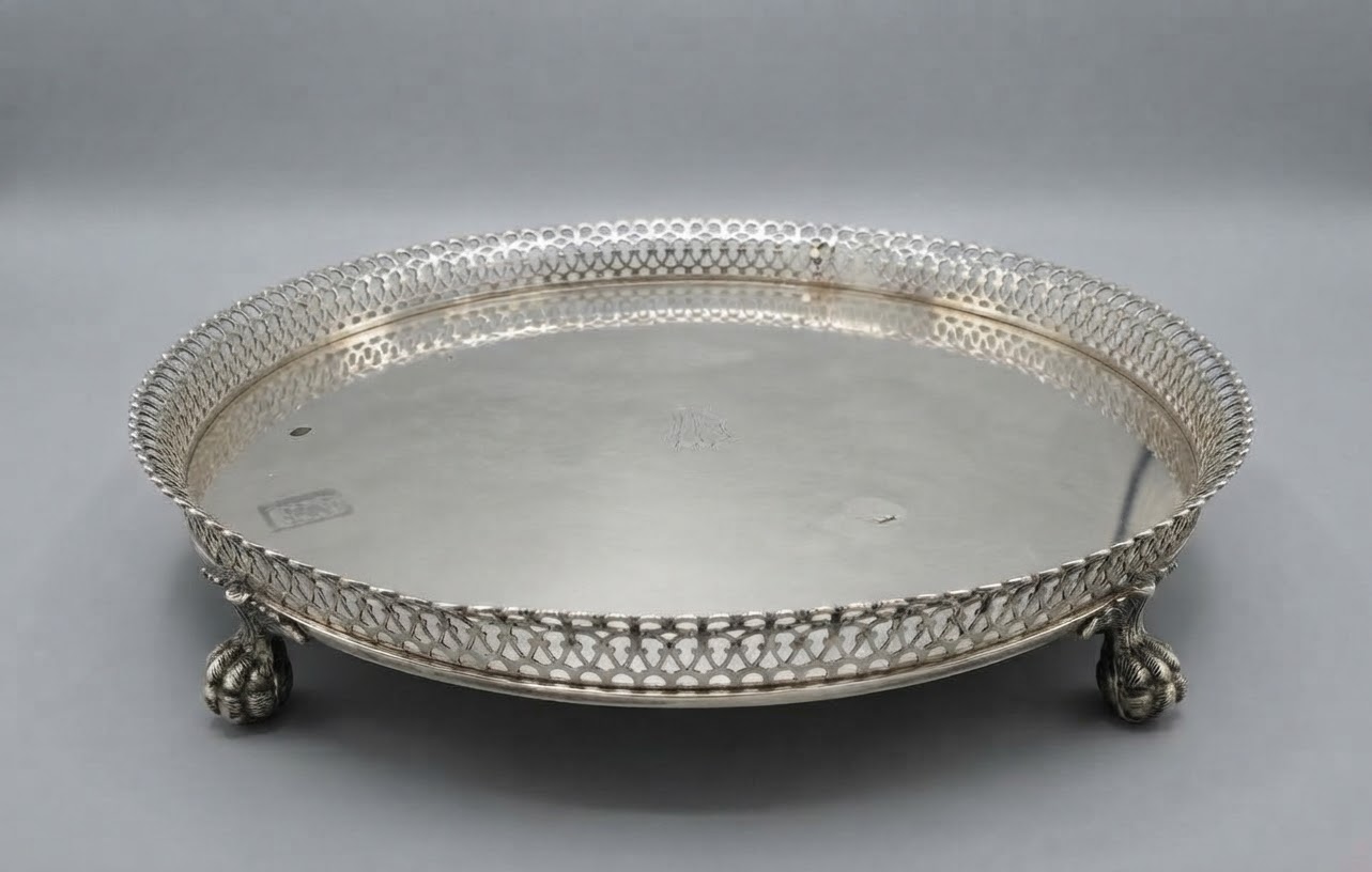 Leiloeira Soares & Mendon&ccedil;a | Auction 4/2026 | Antiques & Works of Art