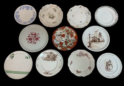 19 Porcelain plates from Vista Alegre, polychrome decoration with plant motifs, landscapes 