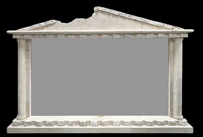 Imponente espelho de parede, com moldura de cerâmica pintada de branco. Alt. 1,20 x 1,80.