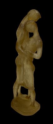 Group of 2 figures in synthetic material. Signed. Height 0.385.
